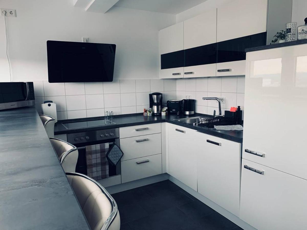 Apartment Mit Penthouse Charakter In Дрезден Екстериор снимка