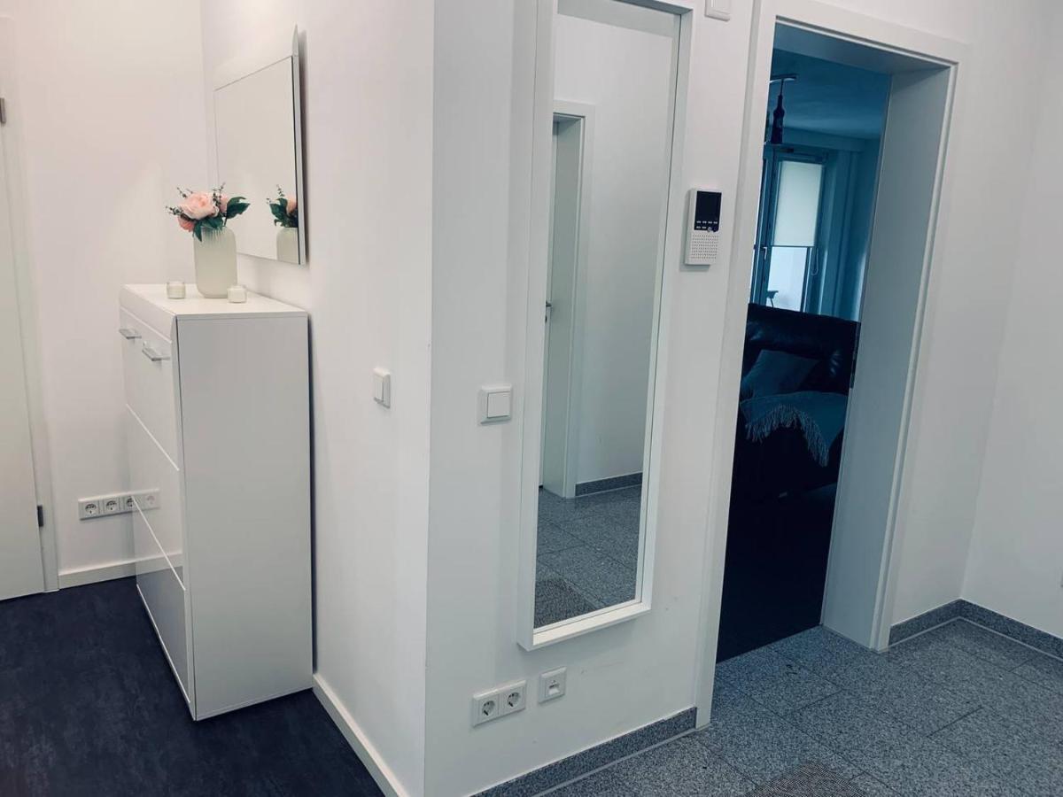 Apartment Mit Penthouse Charakter In Дрезден Екстериор снимка